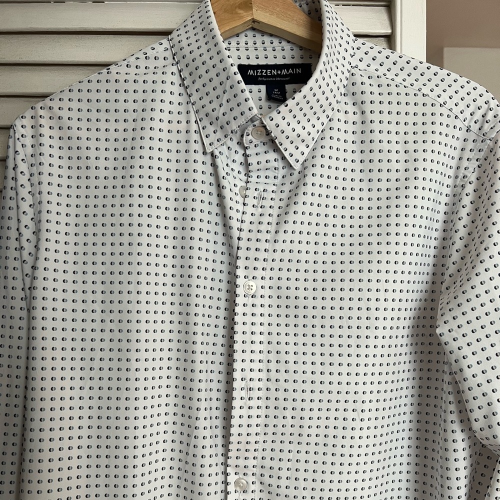 Mizzen & Main Monaco Dress Shirt, Peach blue mini dot print, M trim